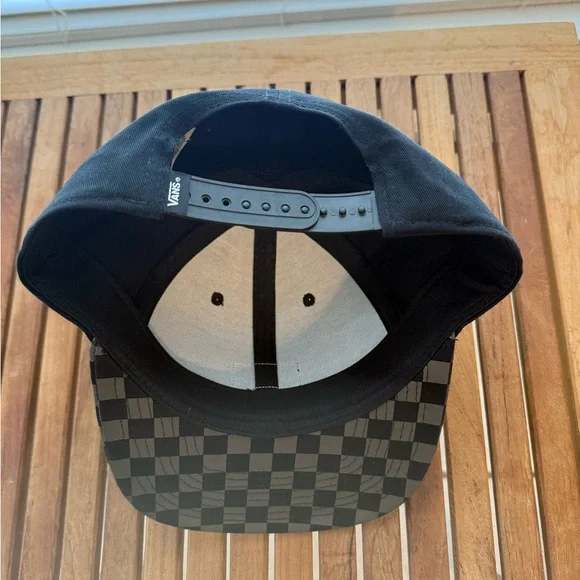 NWOT Vans checkered SnapBack black/grey - Picture 4 of 4